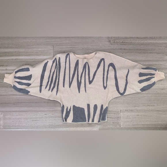 SHEIN Sweaters - NWOT Oversized lantern sleeve sweater